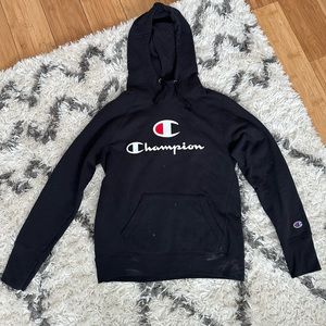 Champion women’s black sweatshirt